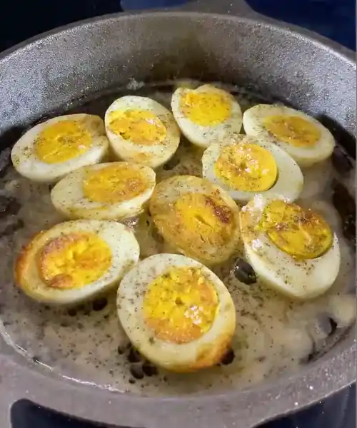 Scrambled Eggs in Homemade Tomato-Onion Sauce